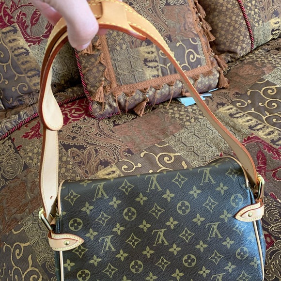 RARE RETIRED LV HUDSON PM - Picture 15 of 16